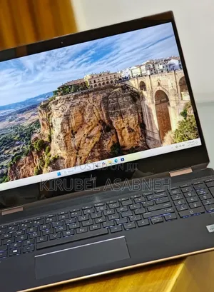 New Laptop HP Spectre X360 15 16GB Intel Core I7 SSD 512GB