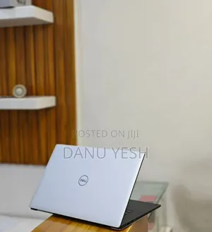 New Laptop Dell Precision 5540 16GB Intel Core I9 SSD 512GB