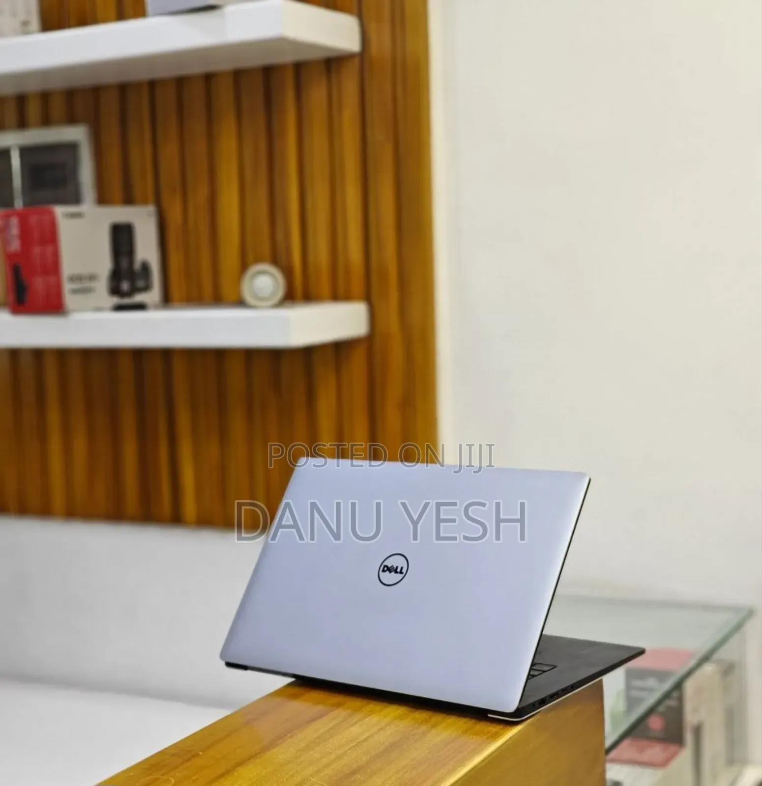 New Laptop Dell XPS 15 16GB Intel Core I7 SSD 256GB