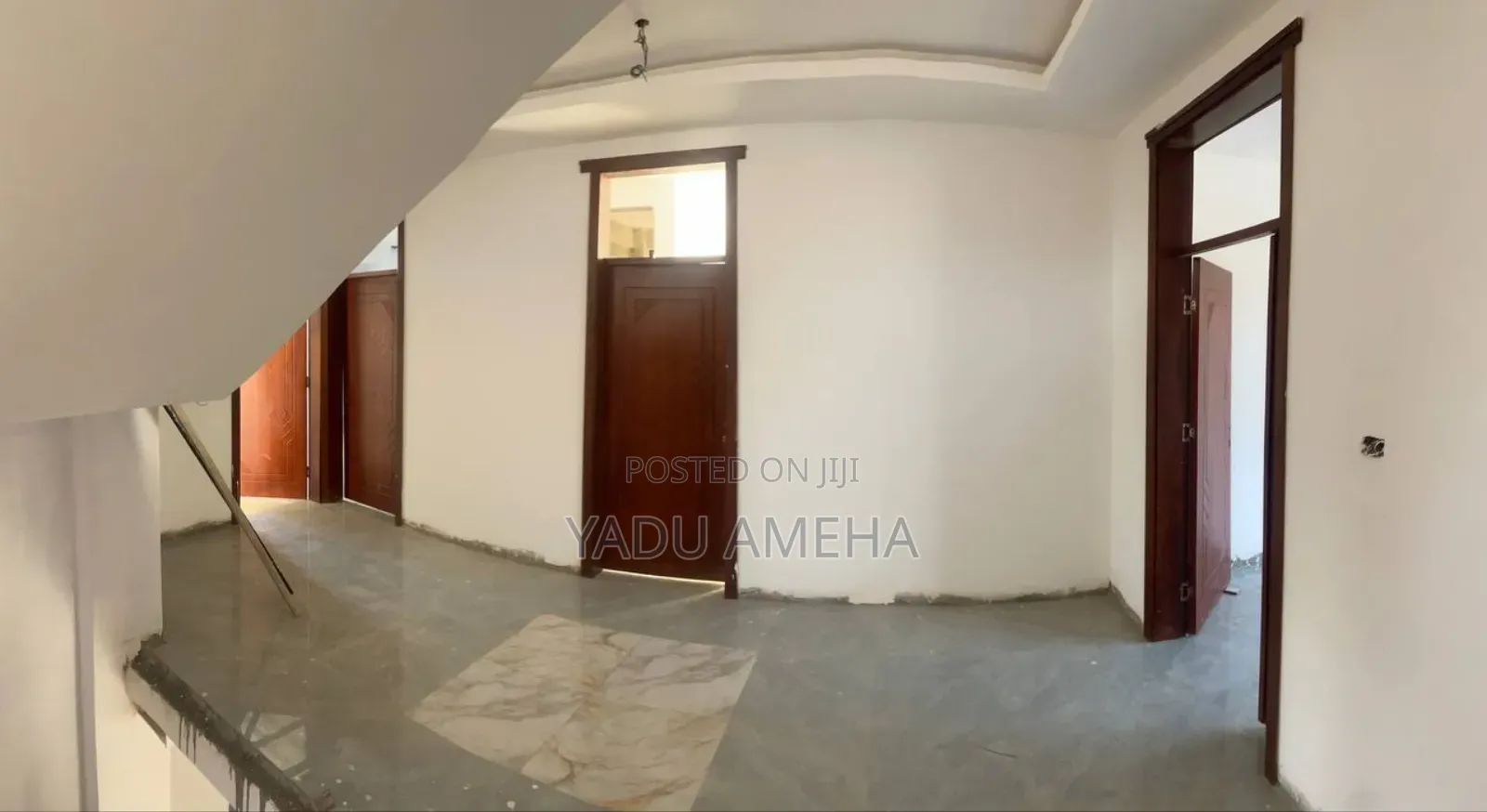5bdrm House in Yeka for sale