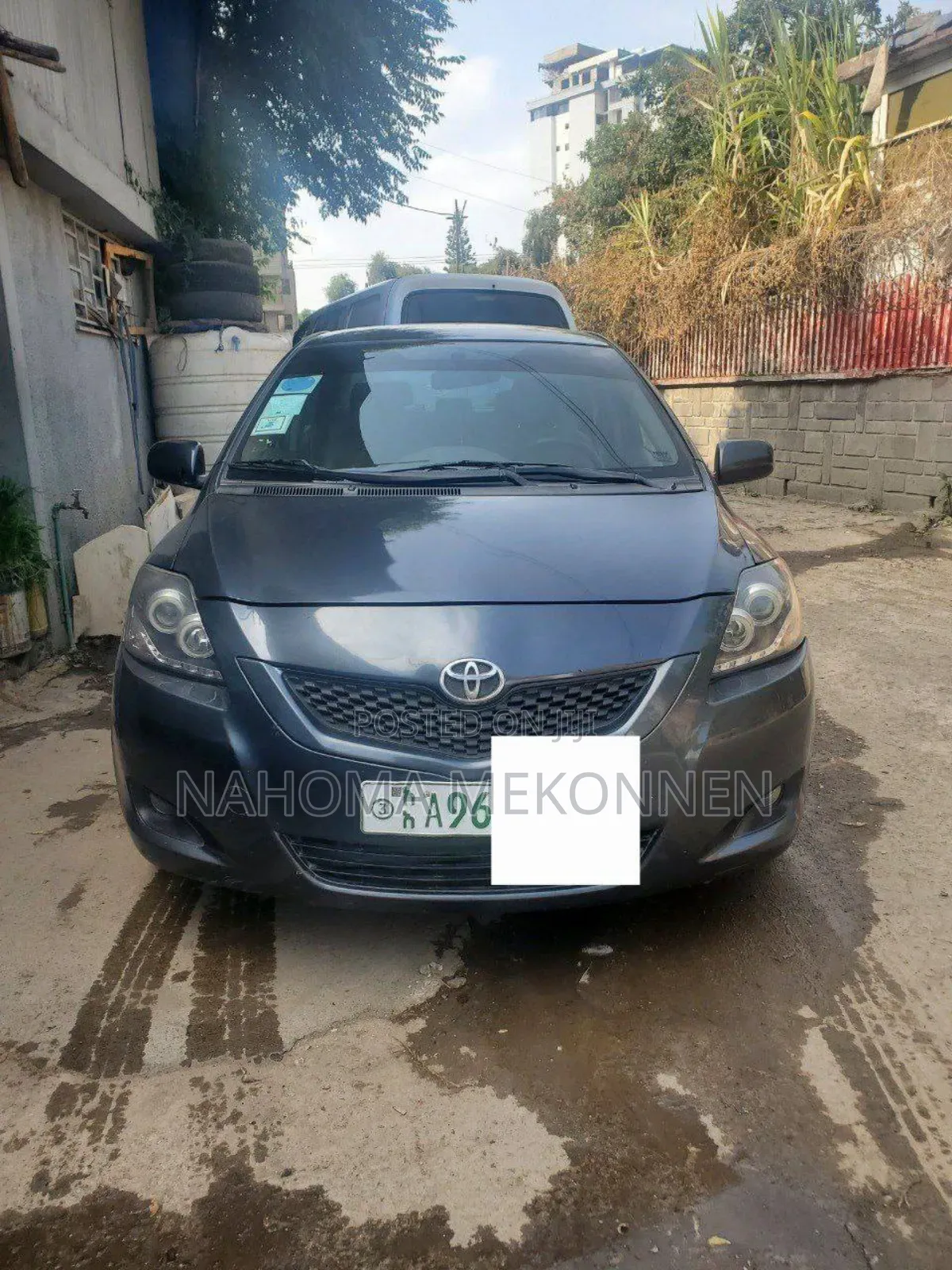 Toyota Yaris 2010 Gray