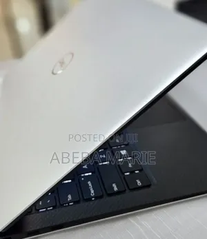 New Laptop Dell XPS 13 16GB Intel Core I5 SSD 512GB