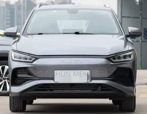 New BYD E2 43 kWh 94 hp FWD 2025 Gray