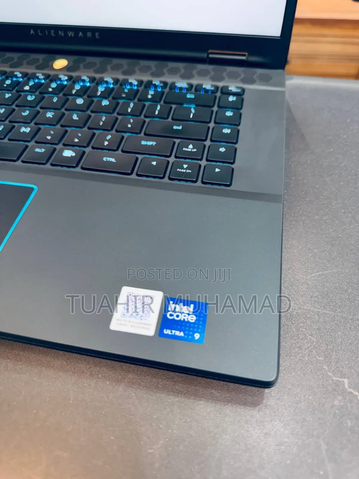 New Laptop Alienware M17x R2 16GB Intel Core Ultra 9 SSD 1T