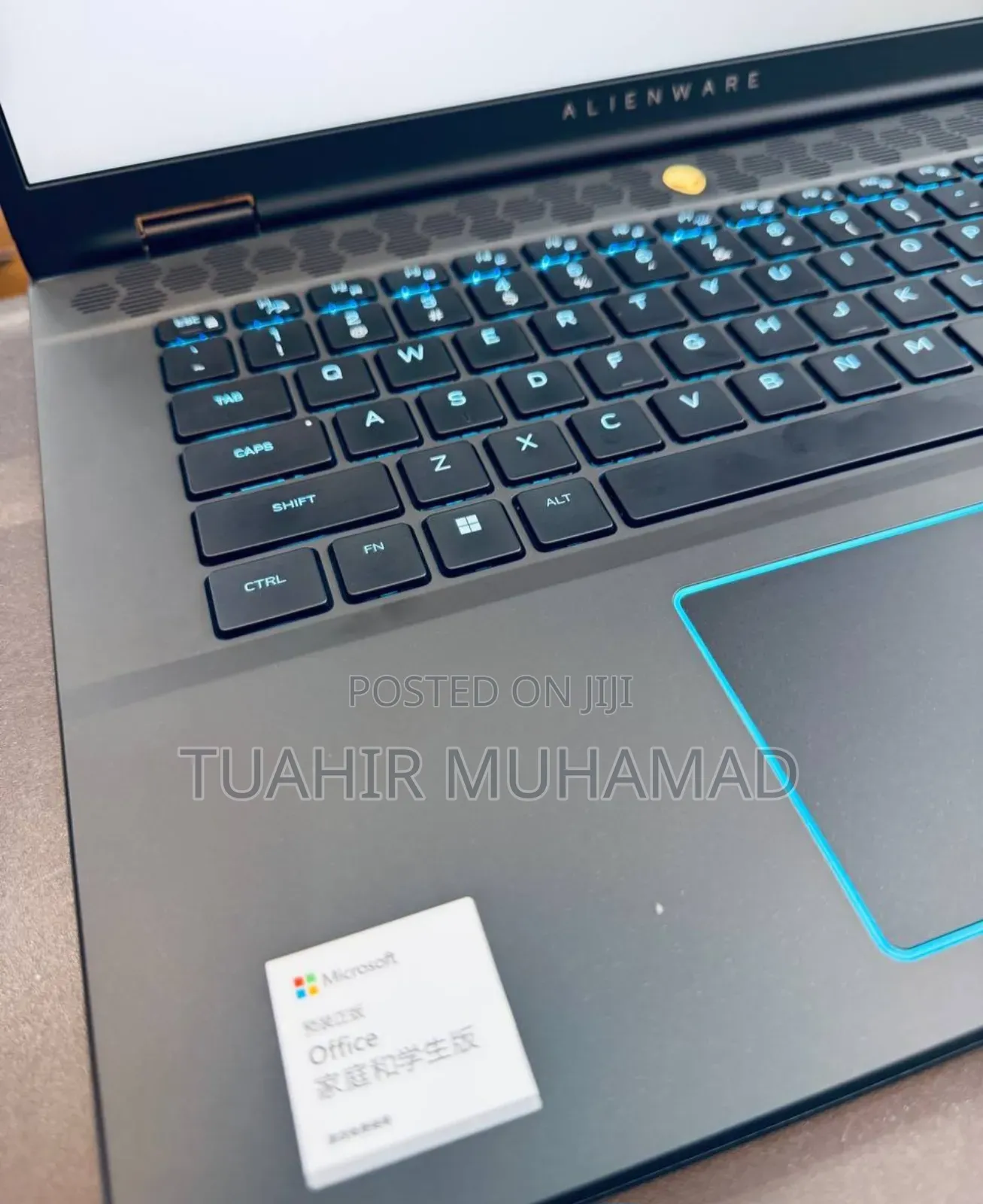 New Laptop Alienware M17x R2 16GB Intel Core Ultra 9 SSD 1T