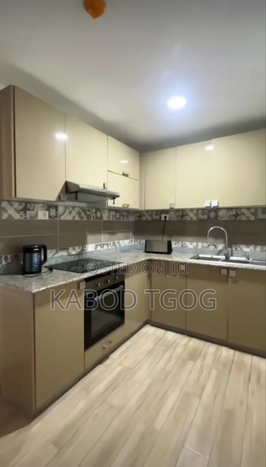 3bdrm Apartment in Yeka for sale