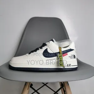 Nike Air Force 1 Supreme the North Face Blue Fashion Sneaker