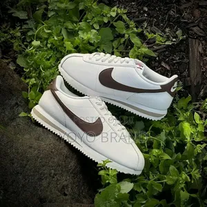 Nike Cortez Cacaw Wow Faahion Sneaker