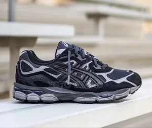 Asics Gel-Nyc Black Graphite Fashion Sneaker
