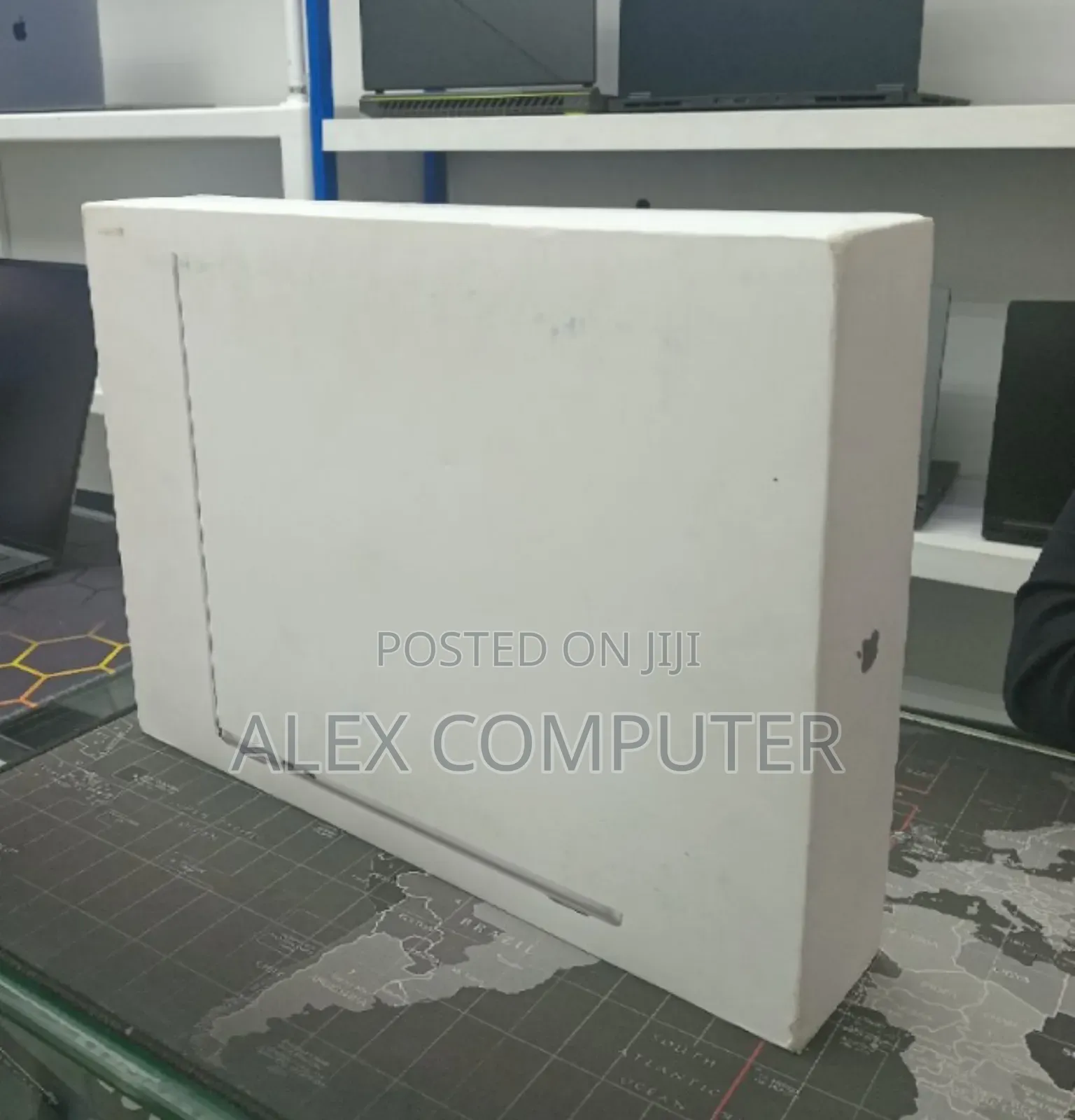 New Laptop Apple MacBook Air 2025 M4 15-Inch 16GB Apple M4 SSD 512GB