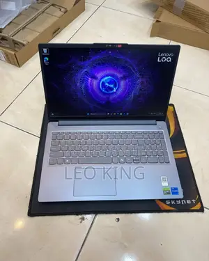 New Laptop Lenovo LOQ 15IRH8 8GB Intel Core I5 SSD 512GB