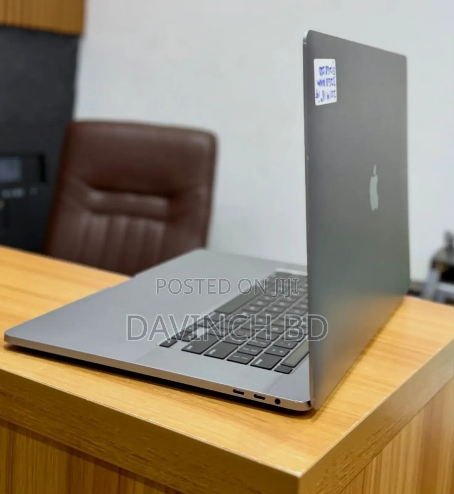 Laptop Apple MacBook Pro 2018 32GB Intel Core I9 SSD 512GB