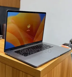 Laptop Apple MacBook Pro 2018 32GB Intel Core I9 SSD 512GB