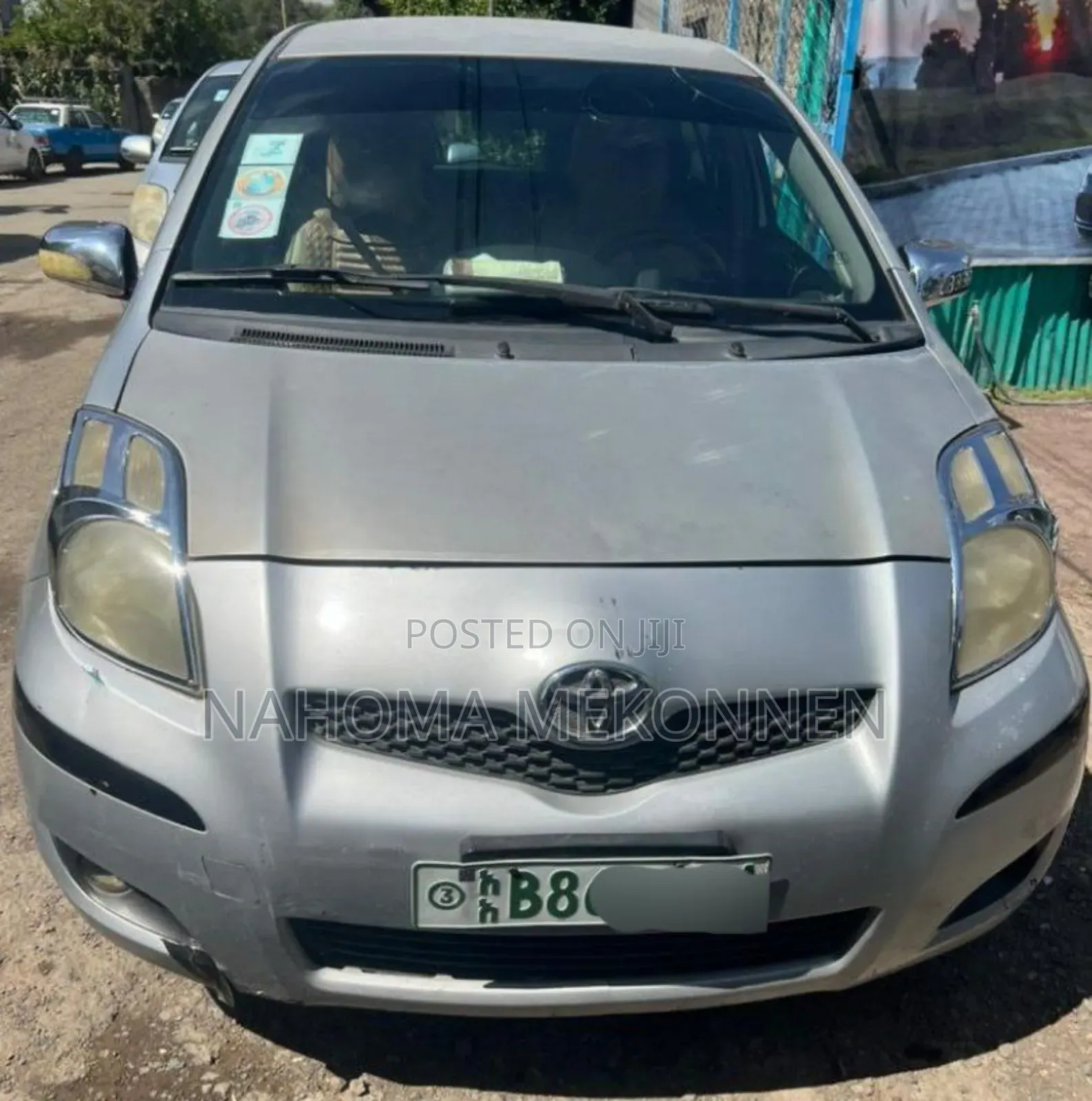 Toyota Yaris 2010 Silver