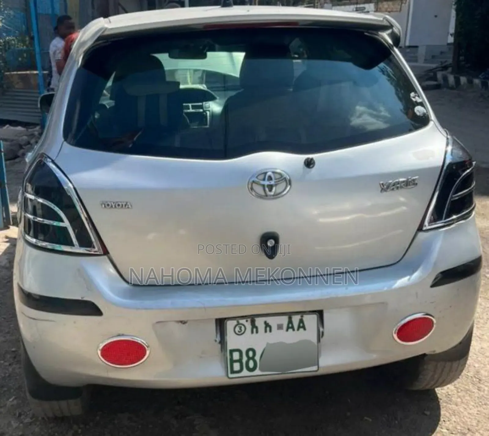 Toyota Yaris 2010 Silver