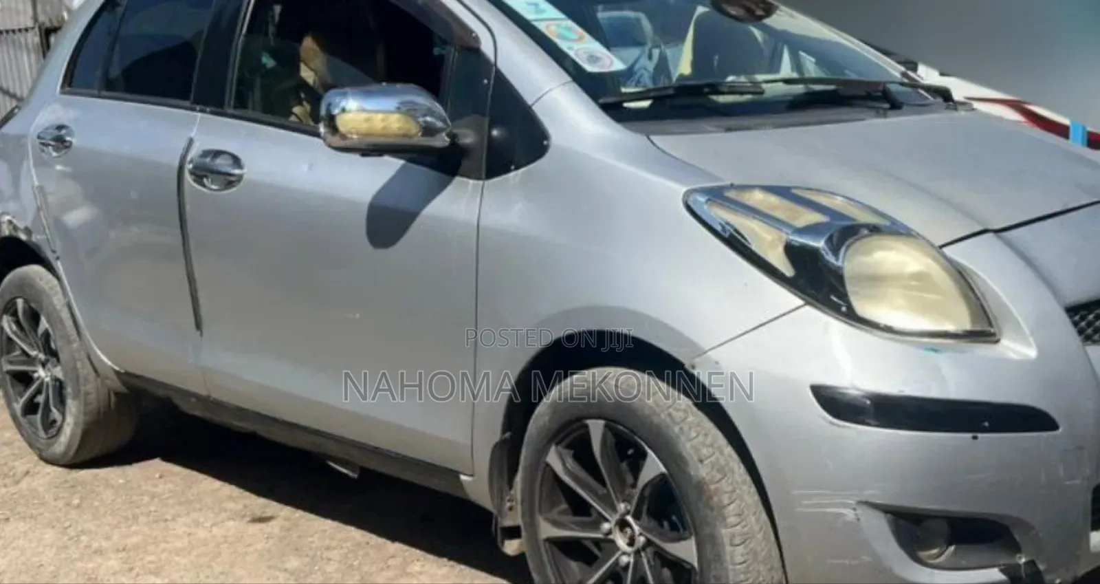 Toyota Yaris 2010 Silver