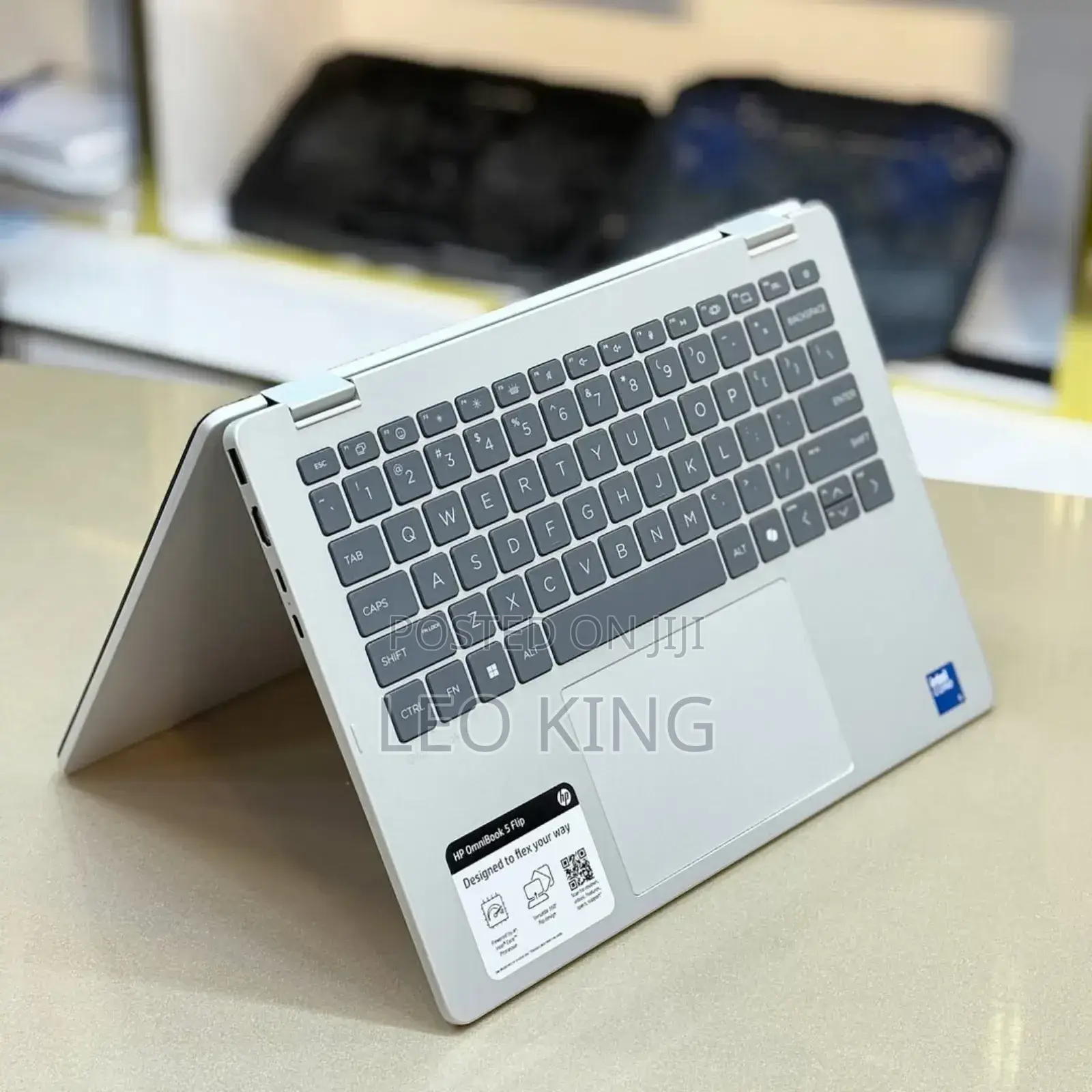 New Laptop HP OmniBook 5 14" 16GB Intel Core 5 SSD 512GB