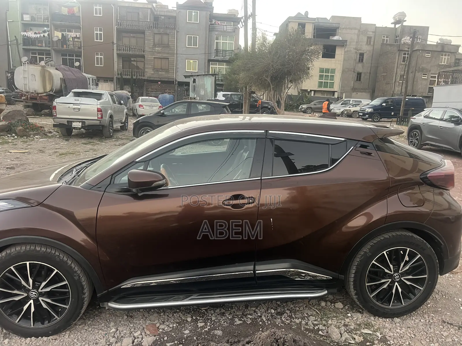 Toyota C-HR 2017 Brown