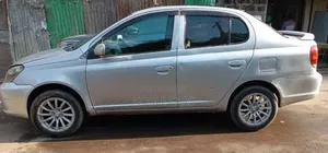 Toyota Platz 2005 Silver