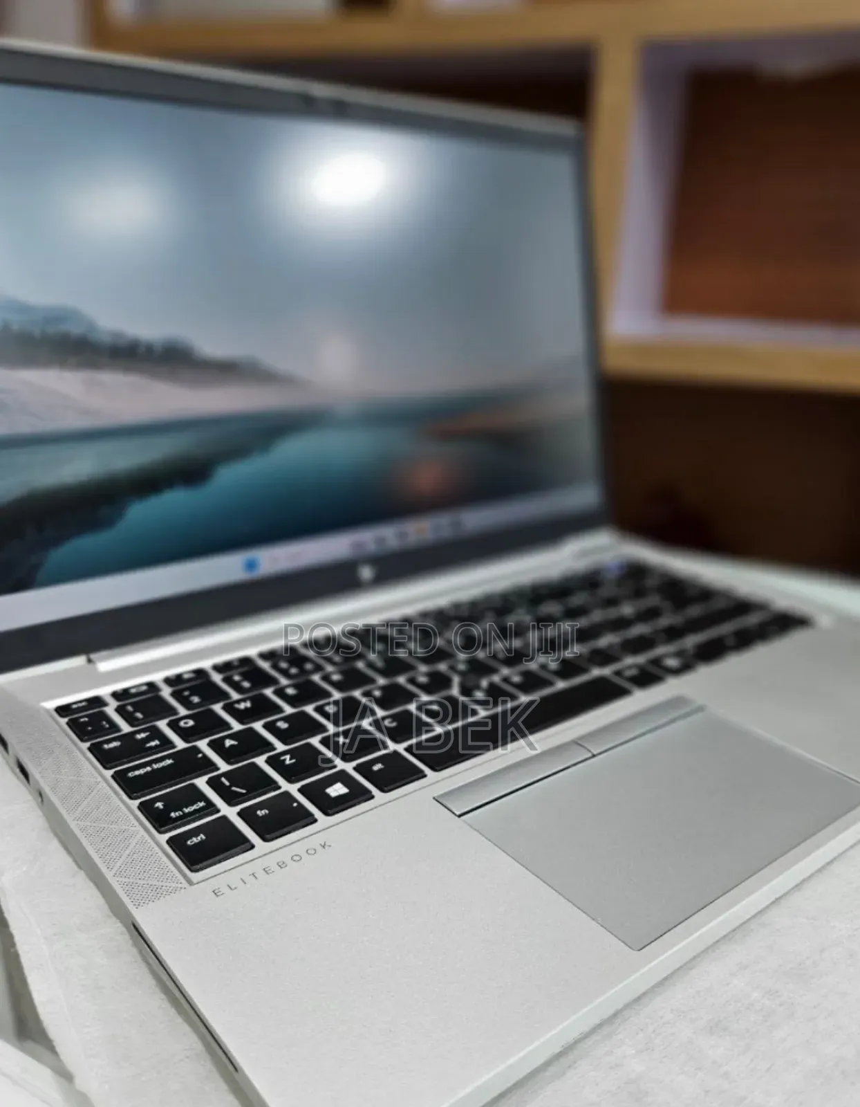 New Laptop HP EliteBook 840 G8 16GB Intel Core I7 SSD 512GB