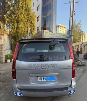 Hyundai Starex 2014 Silver