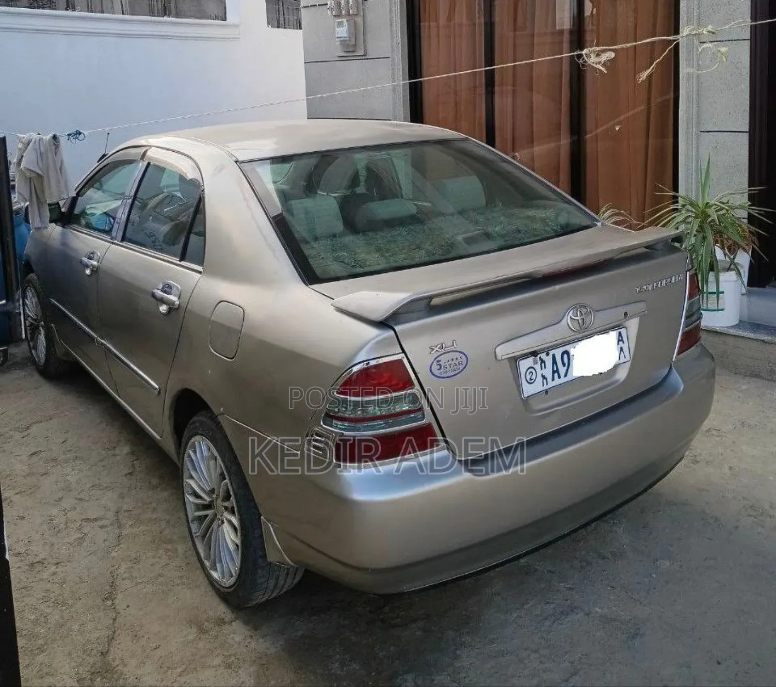 Toyota Corolla 2004 Gold