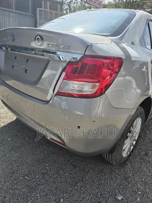 New Suzuki Dzire 2023 Silver