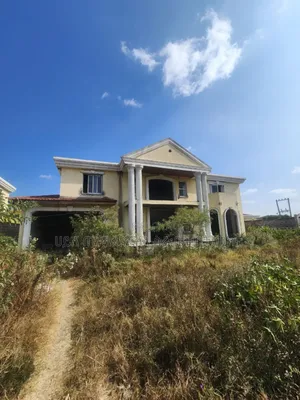 6bdrm Townhouse/Terrace in ሲሲድ ሪልስተት ኮምፋውንድ ውስጥ, Oromia-Finfinne