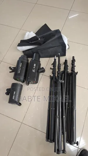 Photography Spotlight 400w-600w