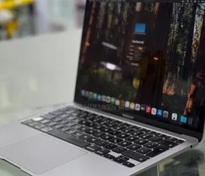 New Laptop Apple MacBook Air 2020 M1 8GB Intel Core I3 SSD 256GB