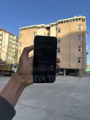 Apple iPhone 11 64 GB Black