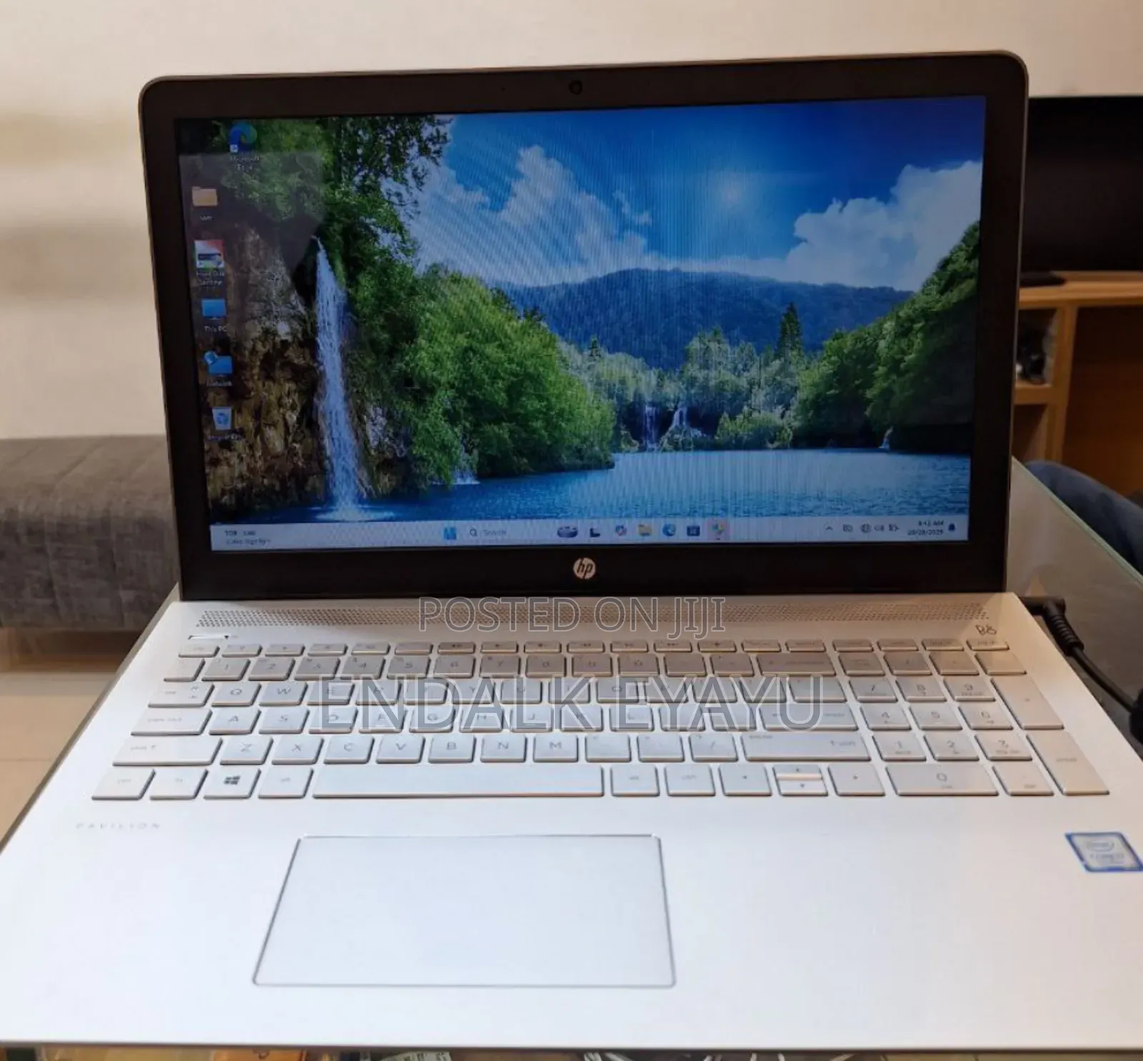 New Laptop HP Pavilion 15 8GB Intel Core I7 HDD 1T