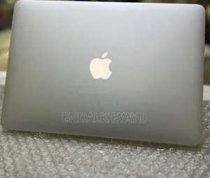 New Laptop Apple MacBook Air 2014 4GB Intel Core I5 SSD 256GB