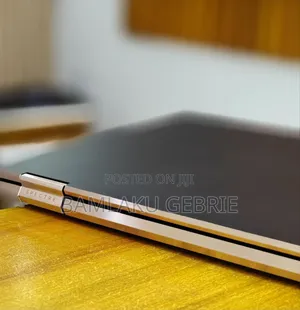 New Laptop HP Spectre 16GB Intel Core I7 SSD 512GB