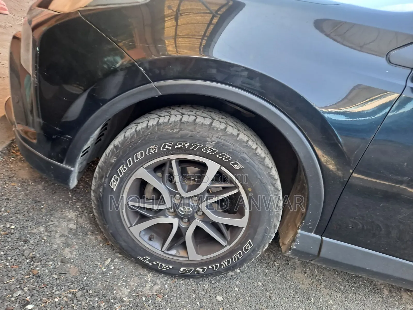 Toyota RAV4 LE 4dr SUV AWD (2.5L 4cyl 6A) 2018 Black