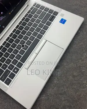New Laptop HP EliteBook 840 G8 16GB Intel Core I7 SSD 512GB