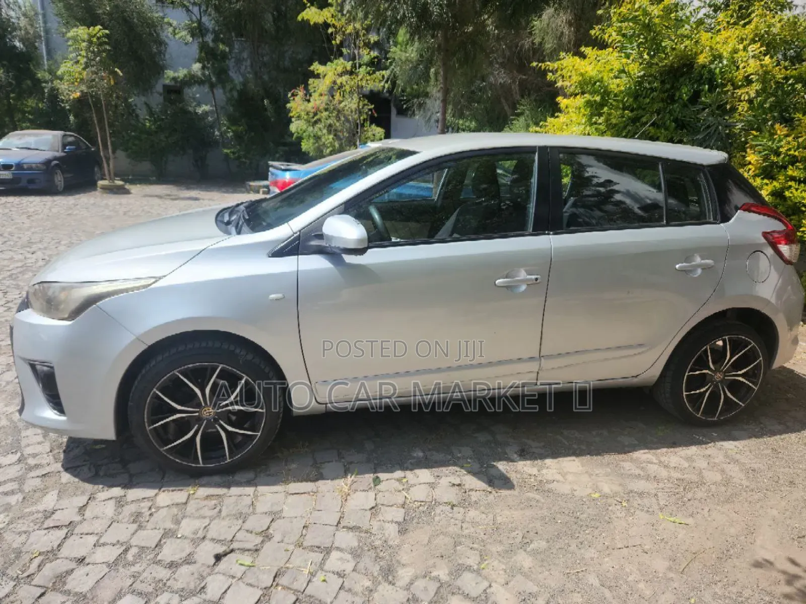 Toyota Yaris 2014 Silver