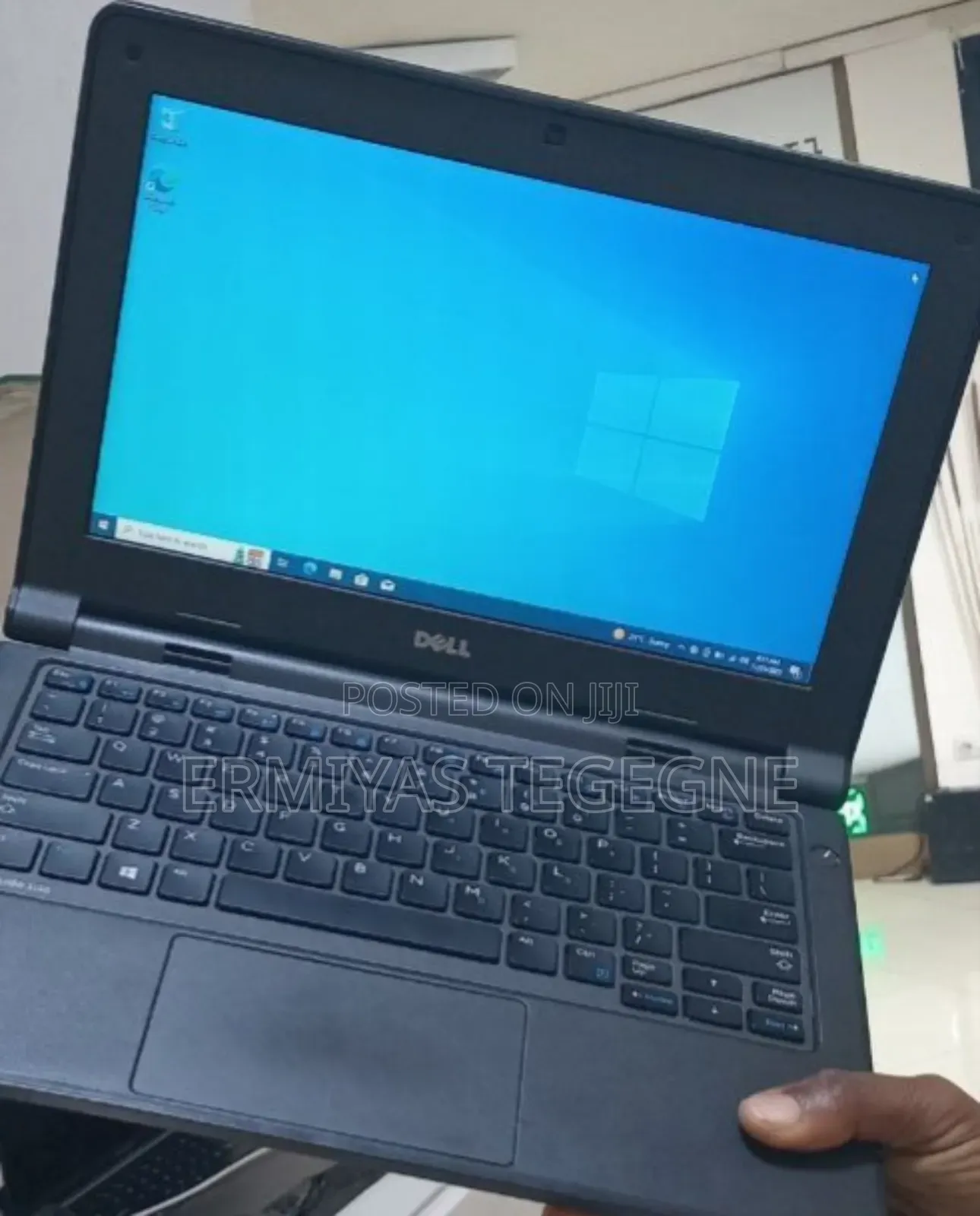 New Laptop Dell Latitude 5310 4GB Intel Core M3 SSD 512GB
