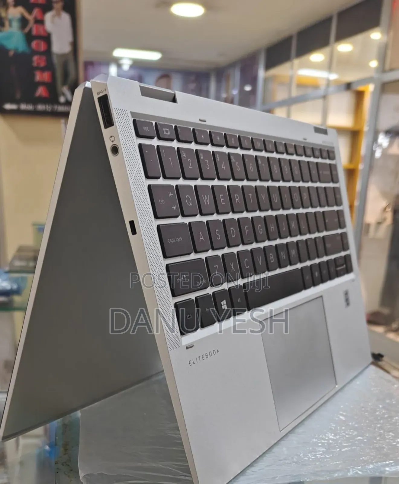 New Laptop HP EliteBook X360 1040 G7 16GB Intel Core I7 SSD 512GB