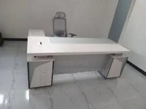 Office Table With Chair