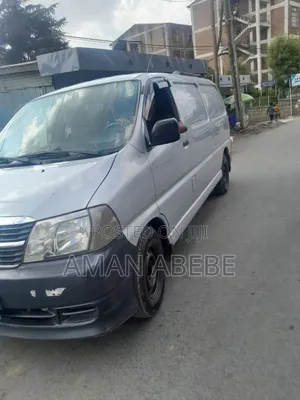Toyota HiAce 2011 Silver