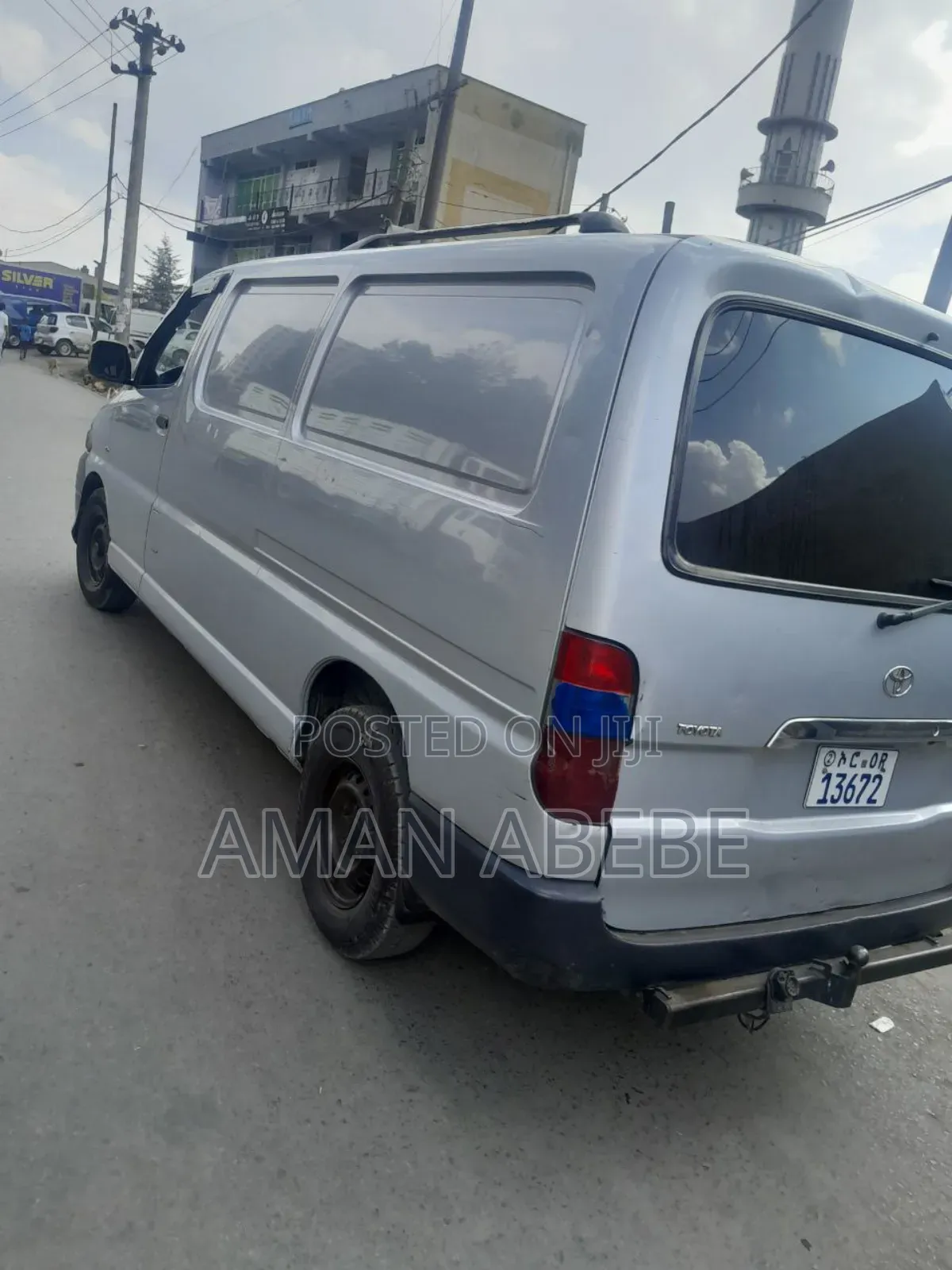 Toyota HiAce 2011 Silver