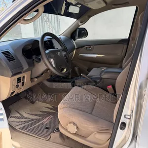 Toyota Fortuner 4.0 AWD 2013 Silver