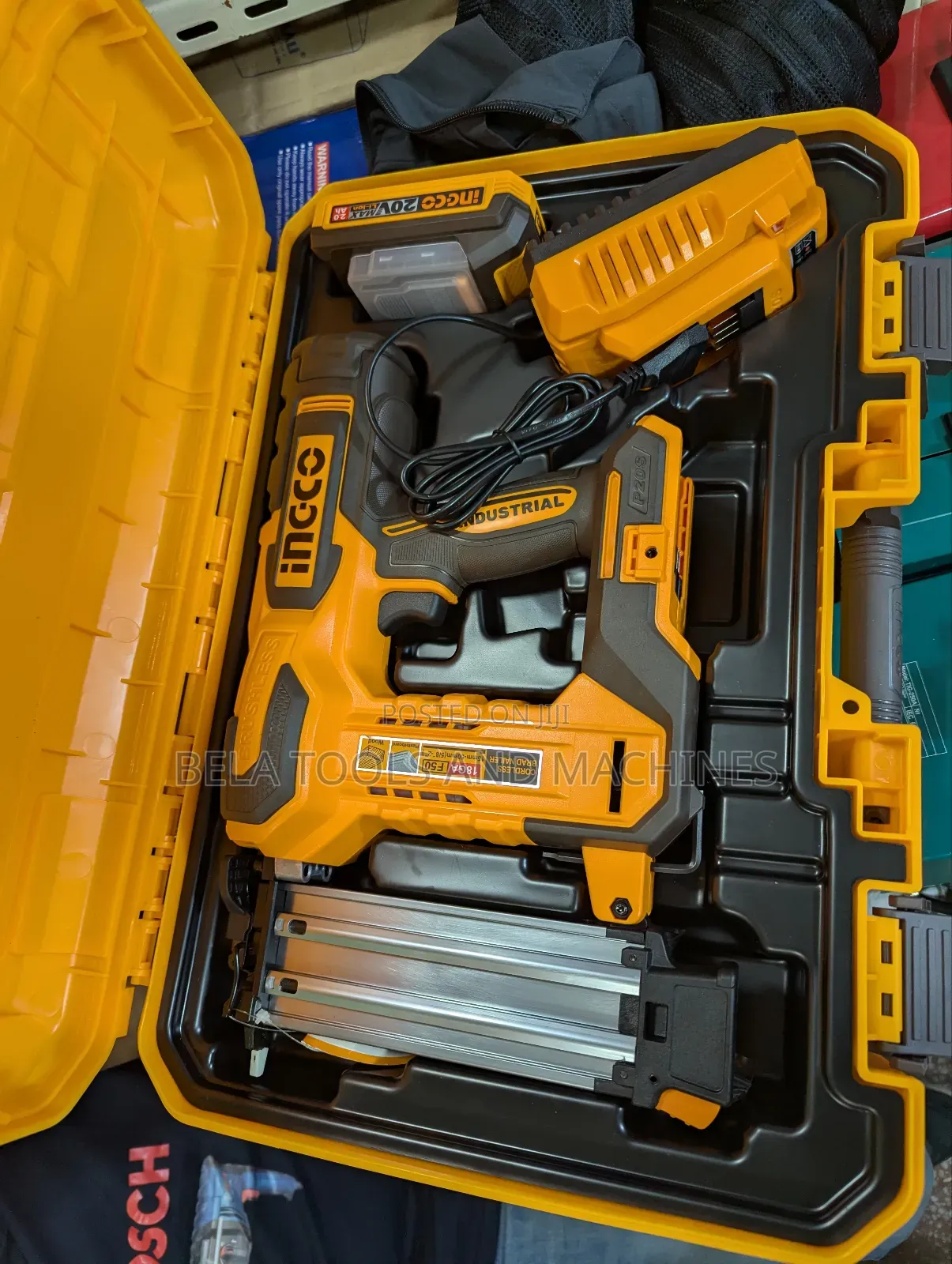 Ingco Cordless Chargeable Shutter 20v 5nail High Quality Shutter