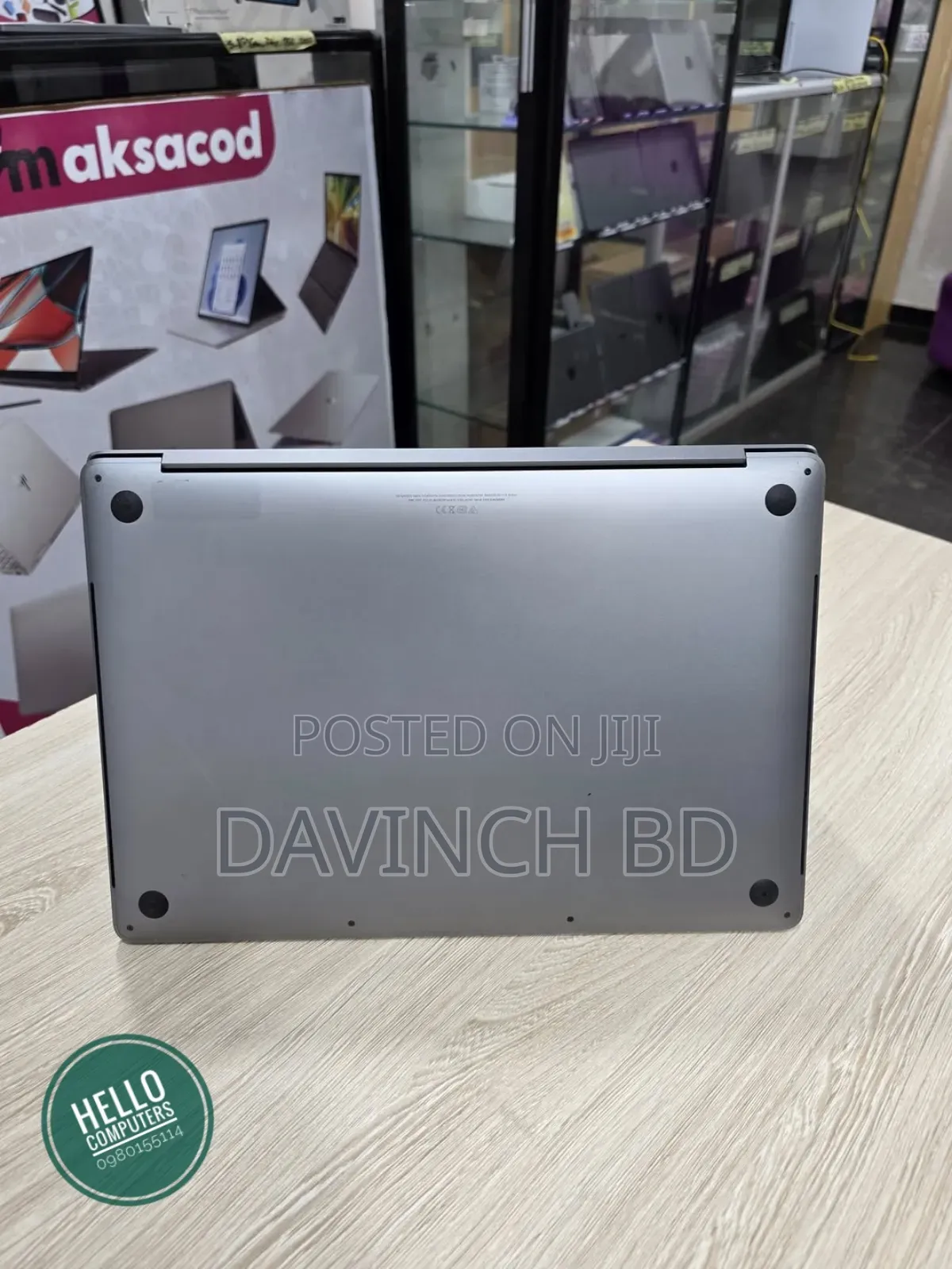 New Laptop Apple MacBook Air 2024 M3 15-Inch 8GB Apple M3 SSD 256GB