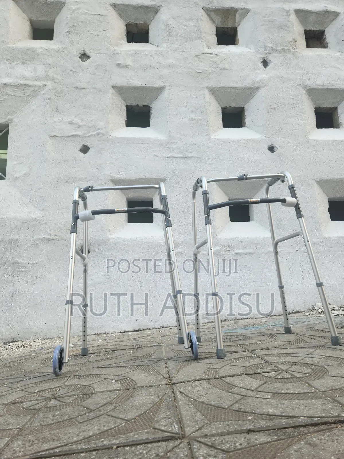 ወከር ጎማ ባለው እና በሌለው በተመጣጣኝ ዋጋ የመራመጃ መርጃ Walker Foldable Stainless Walk