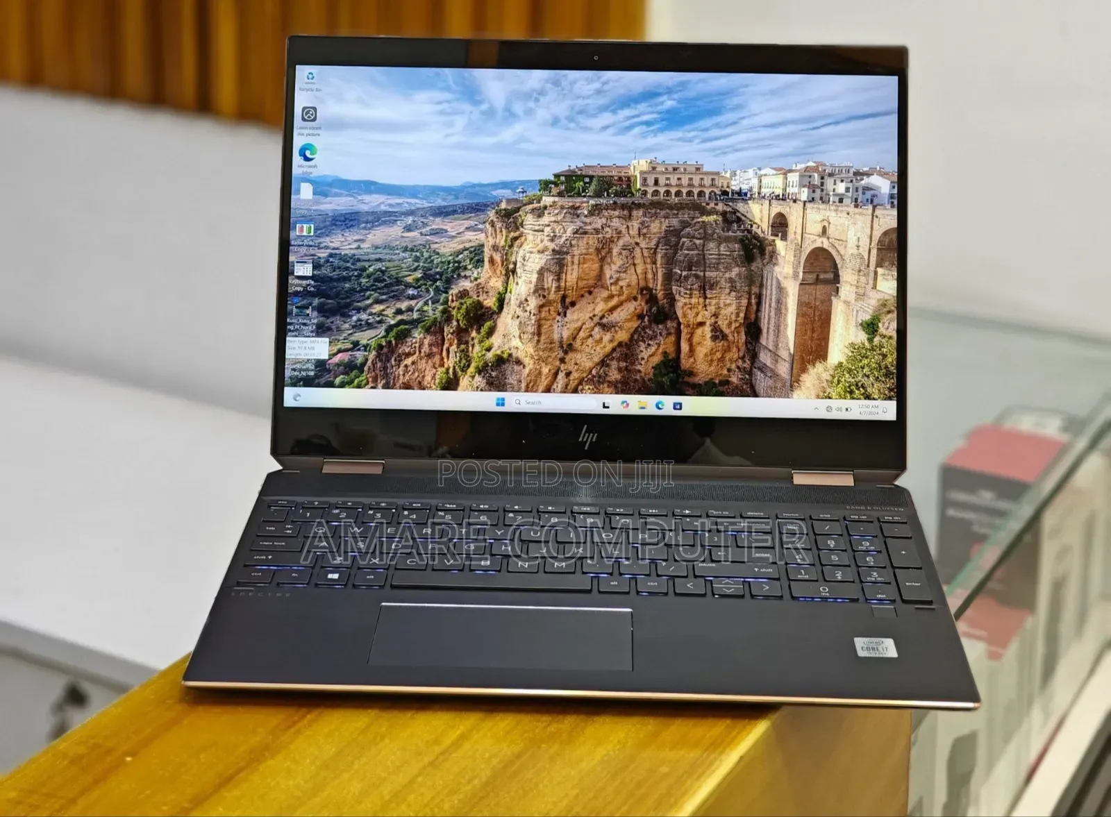 New Laptop HP Spectre X360 16GB Intel Core I7 SSD 512GB