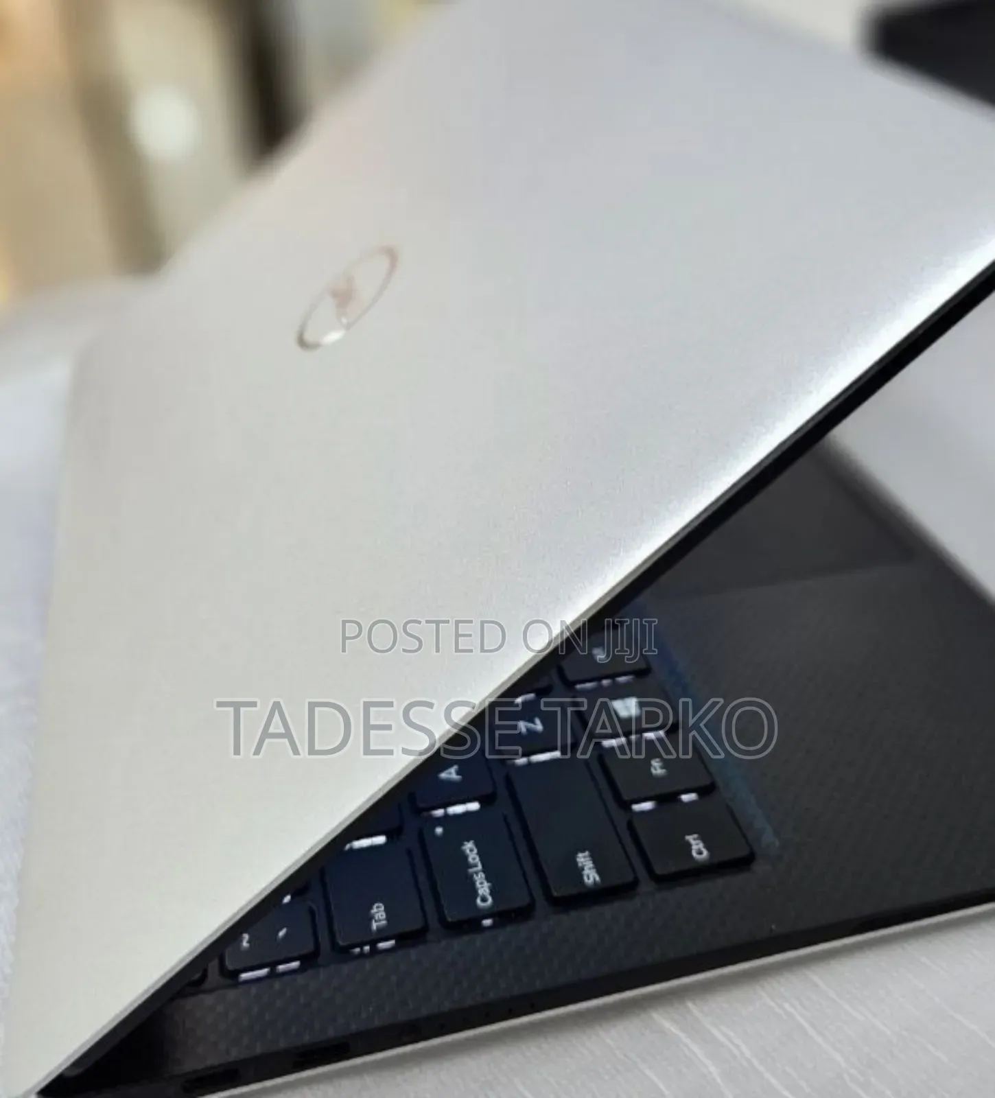 New Laptop Dell XPS 13 8GB Intel Core I7 SSD 512GB