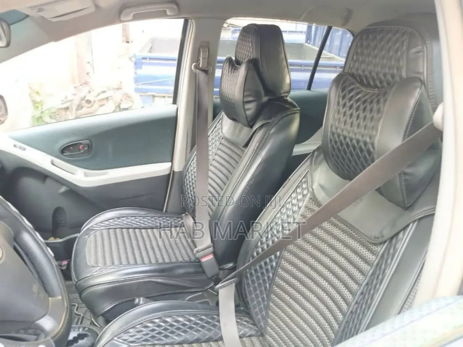 Toyota Yaris 2007 Silver