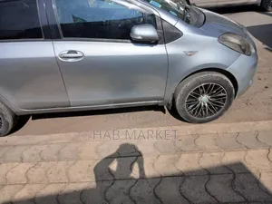 Toyota Yaris 2007 Silver